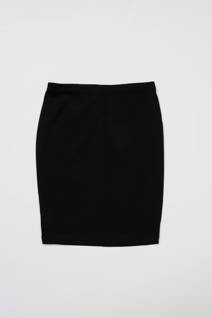 classic black pencil skirt, made of ponte, small side slit, 21"long, pull up elastic waist