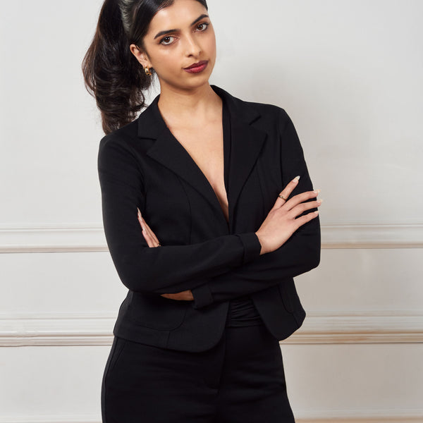 classic black blazer, made of ponte, princess seam, open front, 2 small front pockets, small wrist cuff, matches with issy's classic pencil skirt and issy's classic crop flare pant.